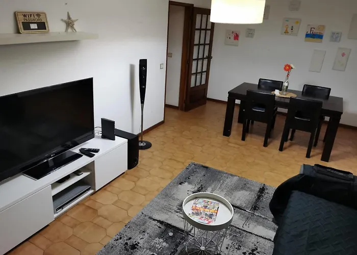 Chill House فيغيورا دا فوز