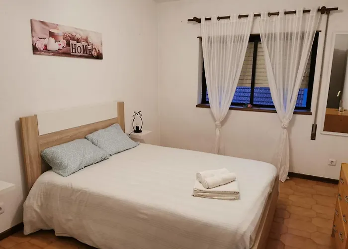 Chill House * فيغيورا دا فوز